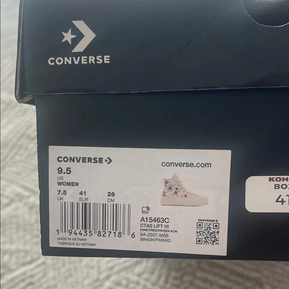 Women’s Converse CTAS Lift Hi Floral Design Shoes - Picture 7 of 7